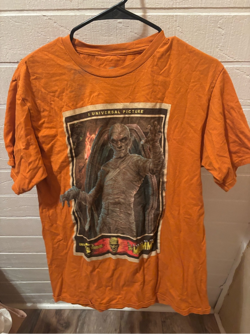 Universal Studios Universal Monsters Mummy T-Shirt M